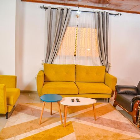 Appartement Meuble 2 Chambres Avec Salle De Bain - 1 Salon - 1E Cuisine - La Concorde - Quartier Nkomkana Яунде Экстерьер фото
