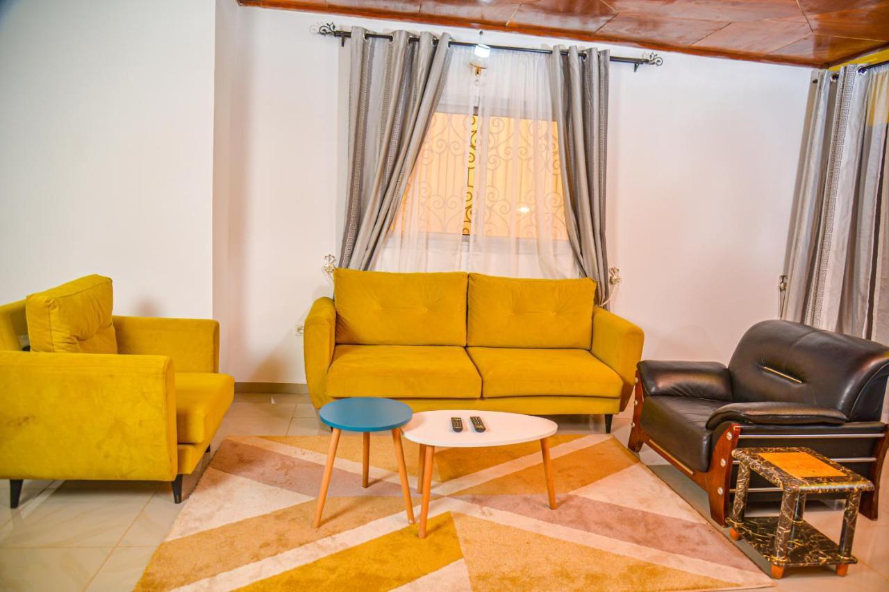 Appartement Meuble 2 Chambres Avec Salle De Bain - 1 Salon - 1E Cuisine - La Concorde - Quartier Nkomkana Яунде Экстерьер фото